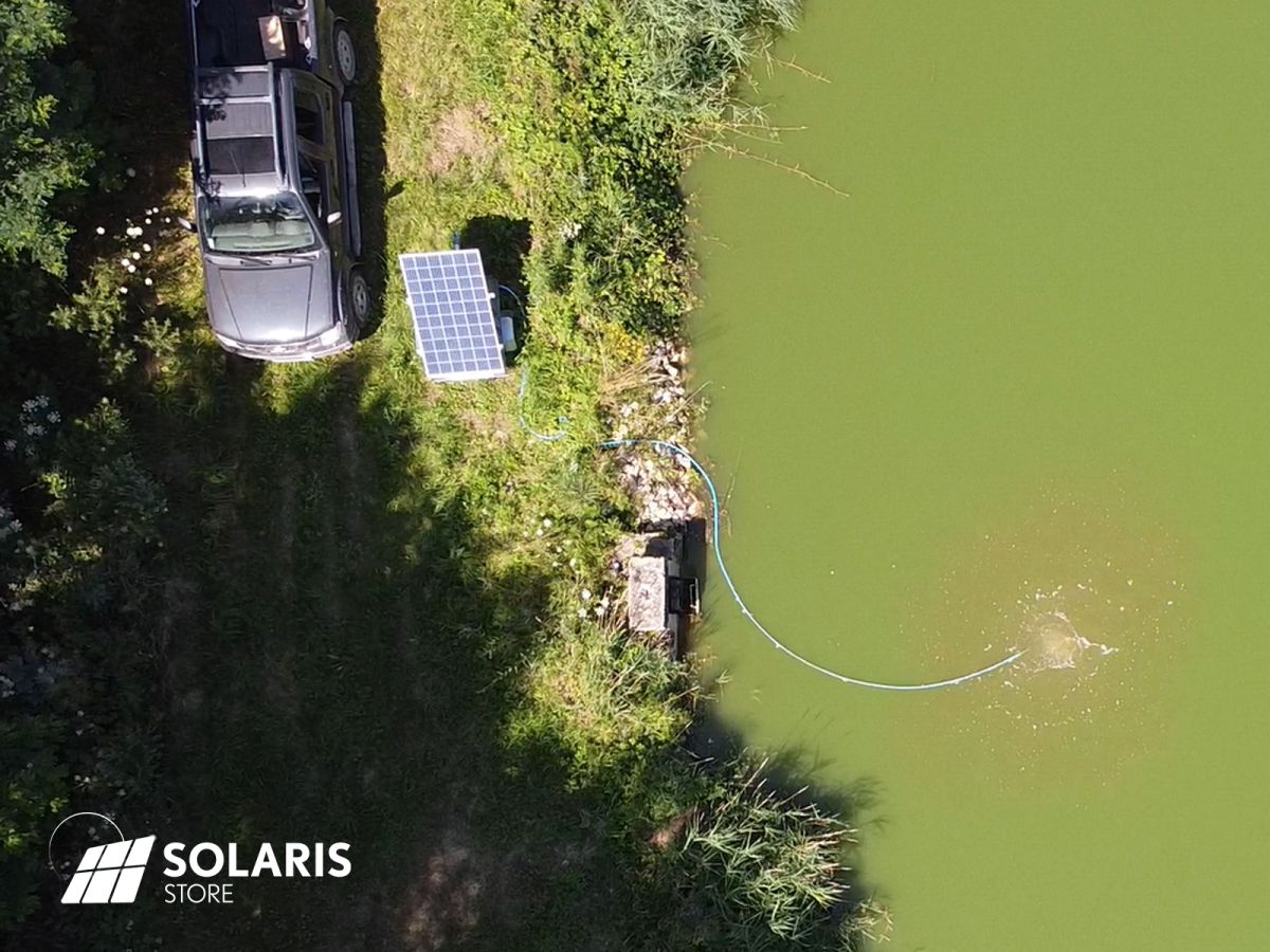 Aérateur solaire autonome sur remorque pour l'oxygénation des étangs